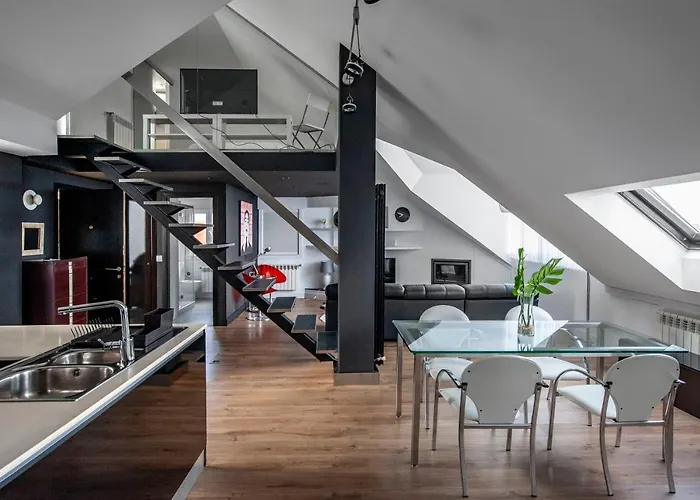公寓 Oktheway Loft Maestranza *