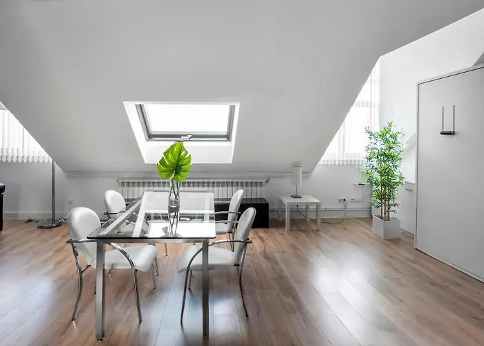 Oktheway Loft Maestranza Apartamento *